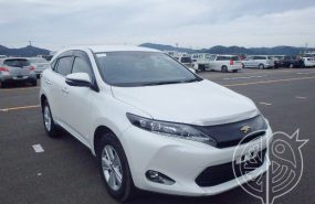 2014 TOYOTA HARRIER PREMIUM 2.0 UNREG