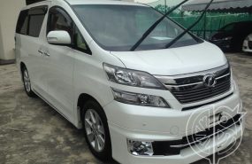 2013 Toyota Vellfire 3.5 VL UNREG