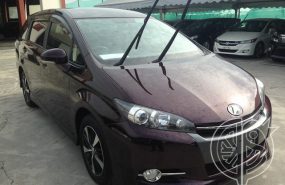 2013 Toyota Wish 1.8S UNREG